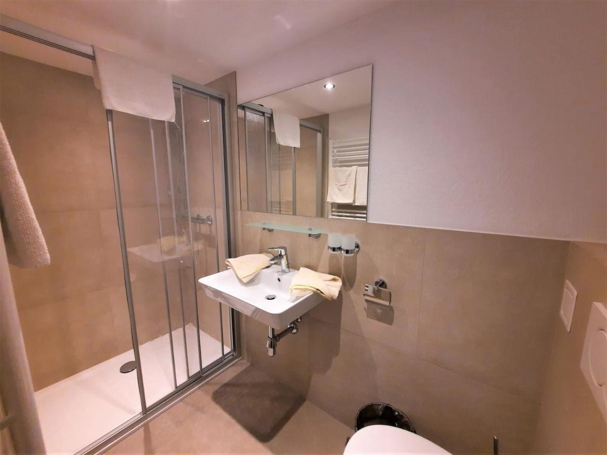 Garni Flori Villa Langenfeld Ngoại thất bức ảnh