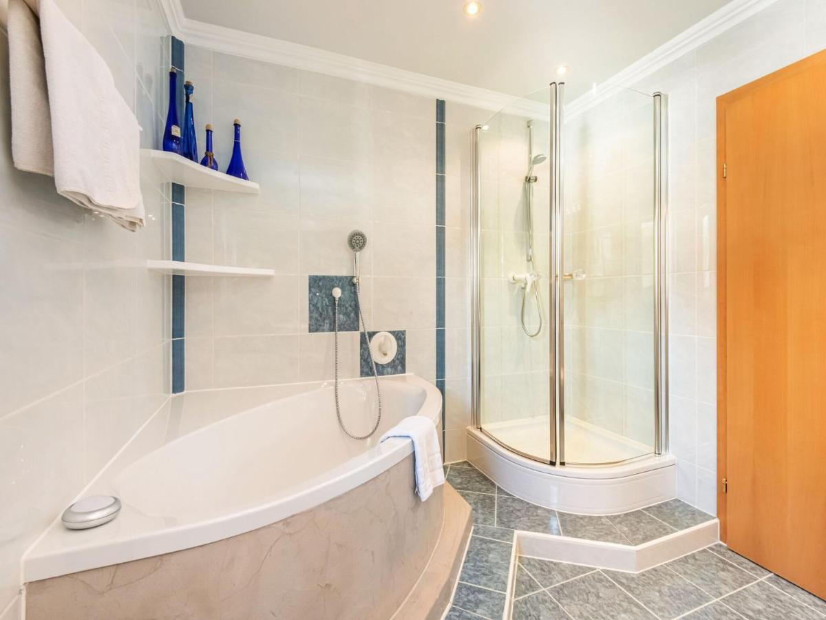 Garni Flori Villa Langenfeld Ngoại thất bức ảnh